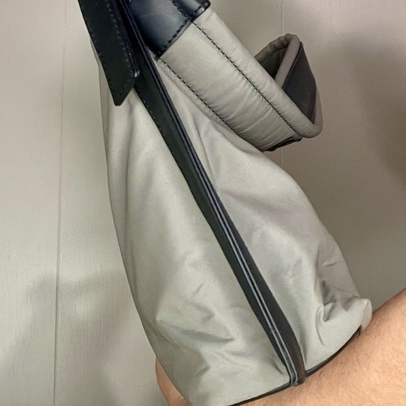 Salvatore Ferragamo Sport Shoulder Bag - Picture 5 of 9